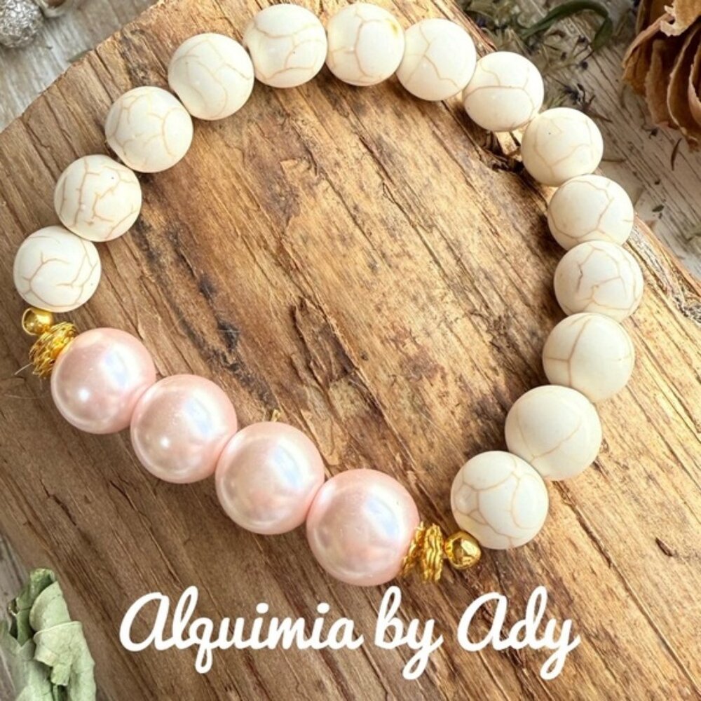 SUMMER BLOOM  Chunky 15mm White & Pink Bracelet with Gold Accents